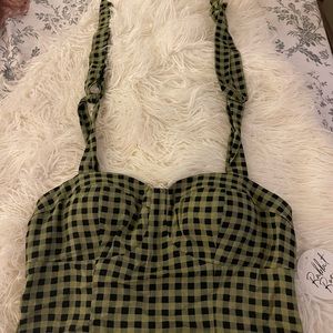 Green and black crop tank top